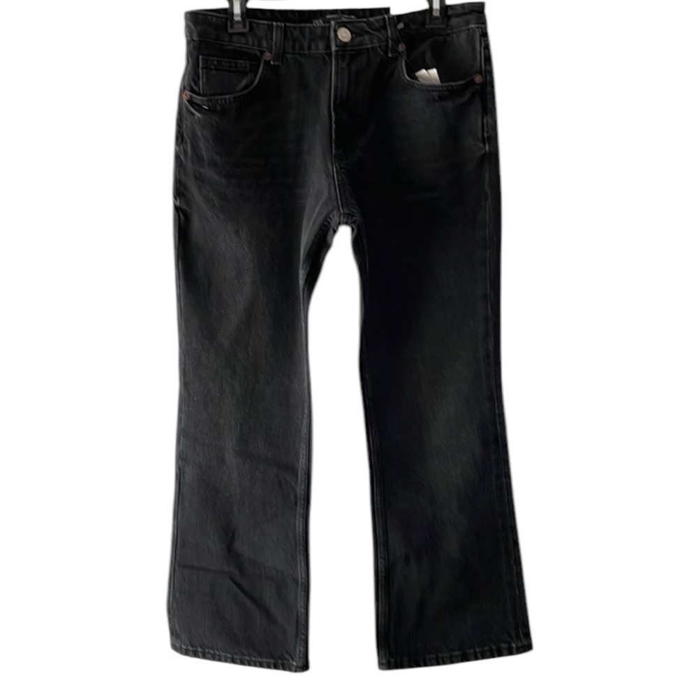 Zara NWT low-rise cropped flare faded black jeans